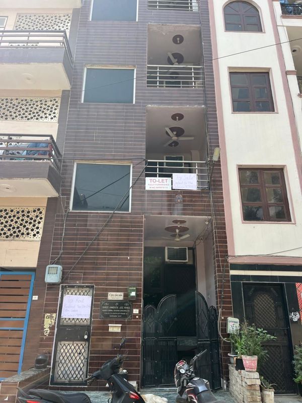 4 BHK + Basement Independent House For Sale in Malibu Town