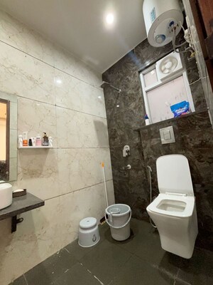 Bathroom in 1 BHK Independent House at Ambience Mall, Sector 24 – for Rent