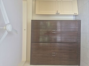 Room in 3 BHK Apartment at Mahindra Aura, Sector 110a – for Rent