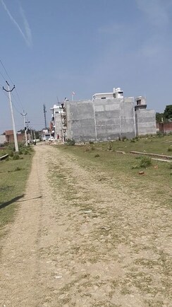 Plot For Sale in Kalli Paschim