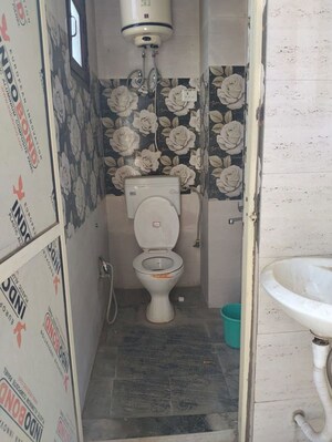 Bathroom in 1 RK Builder Floor at Neb Sarai – for Rent