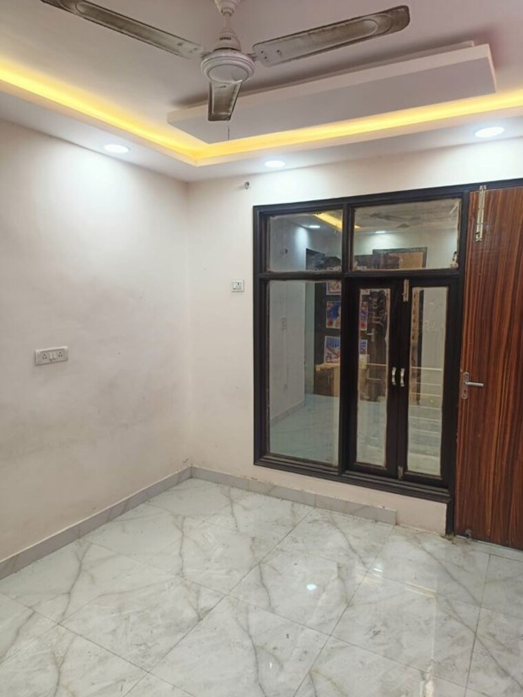 Room, govindpuri 3 Bedroom 800 Sq.Ft. Builder Floor In Govindpuri Delhi 10253974