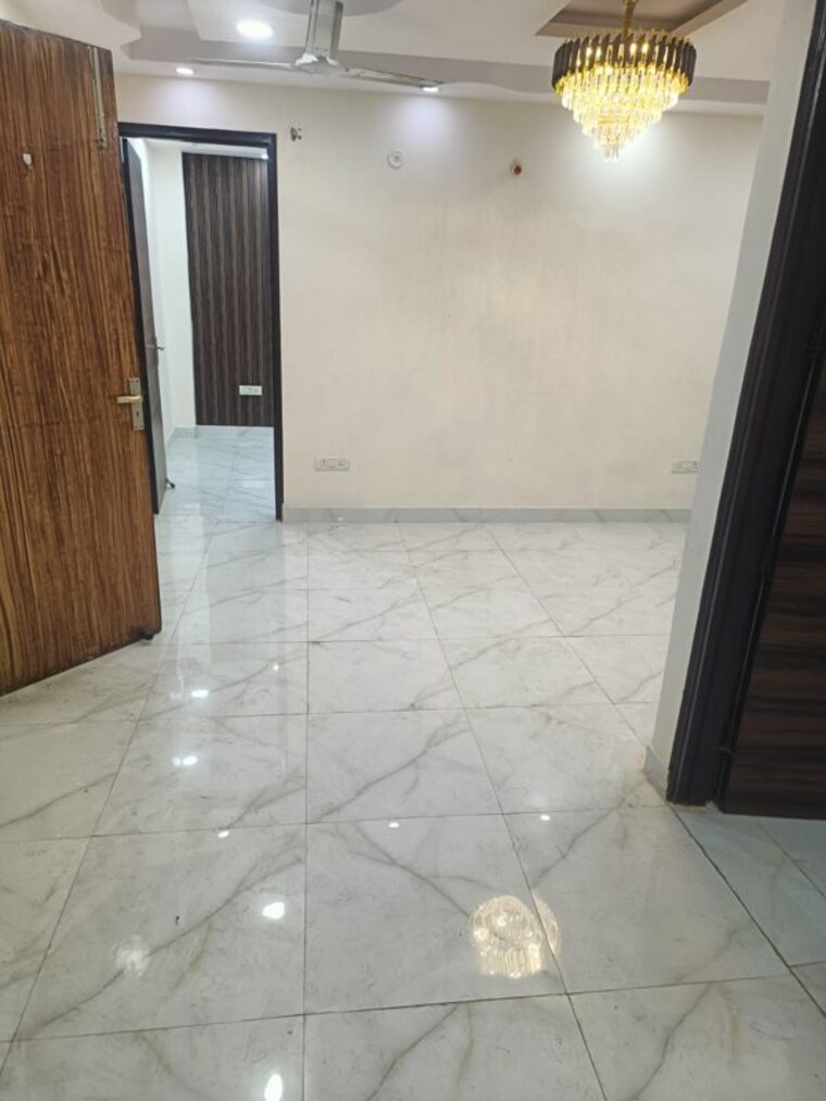 Room, govindpuri 3 Bedroom 800 Sq.Ft. Builder Floor In Govindpuri Delhi 10253974