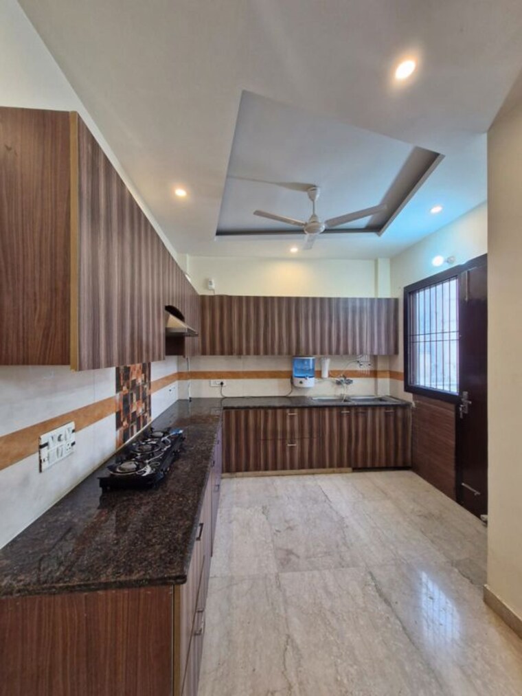 Bedroom, sector 45 3 Bedroom 1630 Sq.Ft. Builder Floor In Sector 45 Gurgaon 10253076