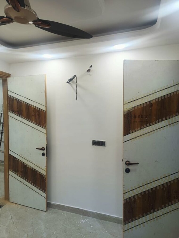 undefined, govindpuri 3 Bedroom 1050 Sq.Ft. Builder Floor In Govindpuri Delhi 10253999