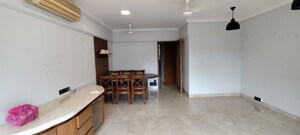 Room in 2 BHK Apartment at Bandra West – for Rent