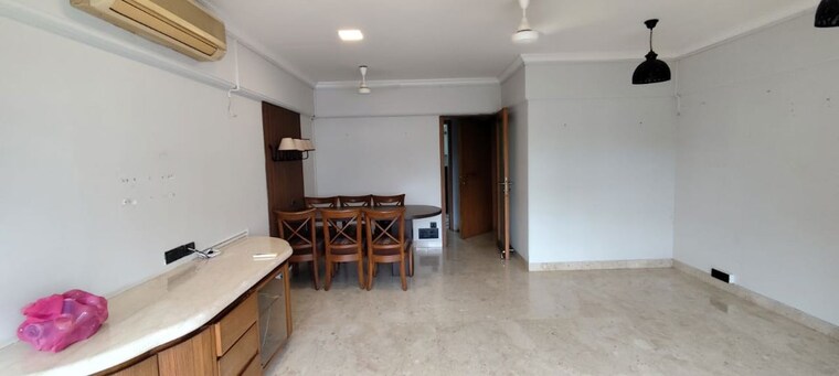 Room, bandra west 2 Bedroom 1000 Sq.Ft. Apartment In Bandra West Mumbai 10254019