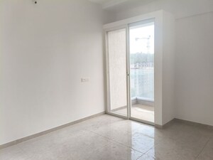 Room in 2 BHK Apartment at Vilas Javdekar Yashone Eternitee, Hinjewadi – for Rent