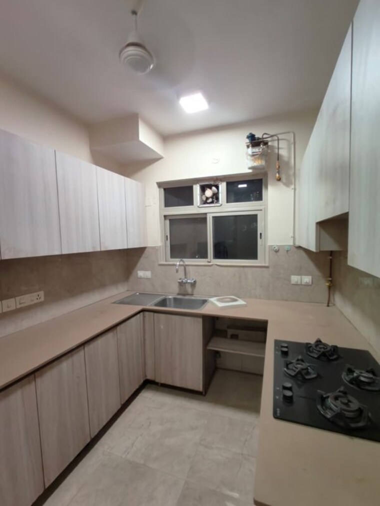 Kitchen, hiranandani-cardinal 2.5 Bedroom 1350 Sq.Ft. Apartment In Ghodbunder Road Thane 10254060