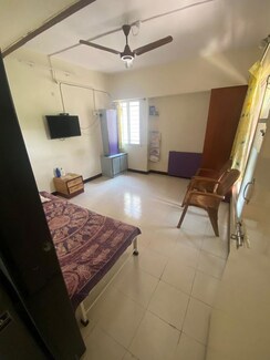 1 BHK Apartment For Rent in Vanaz Corner