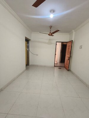 Room in 1 BHK Apartment at VP Liberty Heights, Malad West – for Rent
