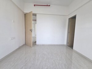 2 BHK Apartment For Rent in Goregaon West