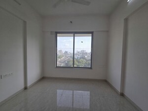 Room in 2 BHK Apartment at Goregaon West – for Rent