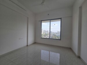 Room in 2 BHK Apartment at Goregaon West – for Rent