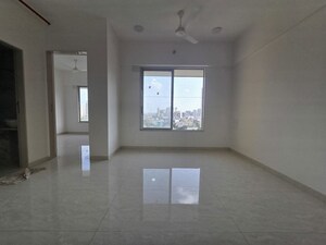 Room in 2 BHK Apartment at Goregaon West – for Rent