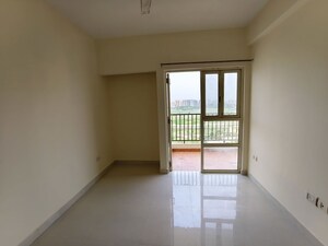 Room in 3 BHK Apartment at GLS Avenue 51, Sector 92 – for Sale