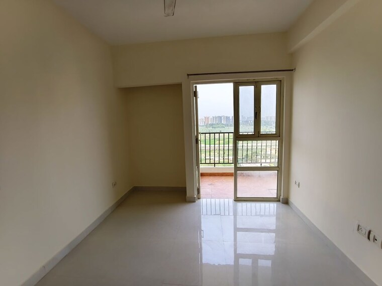 Room, gls-avenue-51 3 Bedroom 700 Sq.Ft. Apartment In Sector 92 Gurgaon 10254068