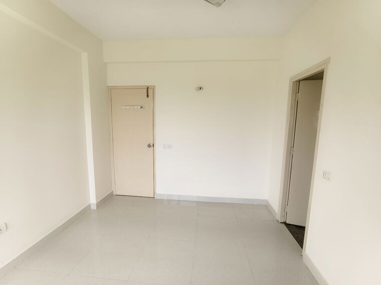 Room, gls-avenue-51 3 Bedroom 700 Sq.Ft. Apartment In Sector 92 Gurgaon 10254068