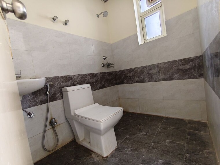 Bathroom, gls-avenue-51 3 Bedroom 700 Sq.Ft. Apartment In Sector 92 Gurgaon 10254068