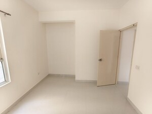 Room in 3 BHK Apartment at GLS Avenue 51, Sector 92 – for Sale