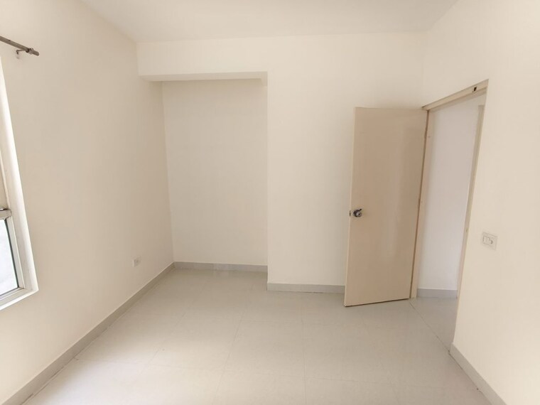 Room, gls-avenue-51 3 Bedroom 700 Sq.Ft. Apartment In Sector 92 Gurgaon 10254068