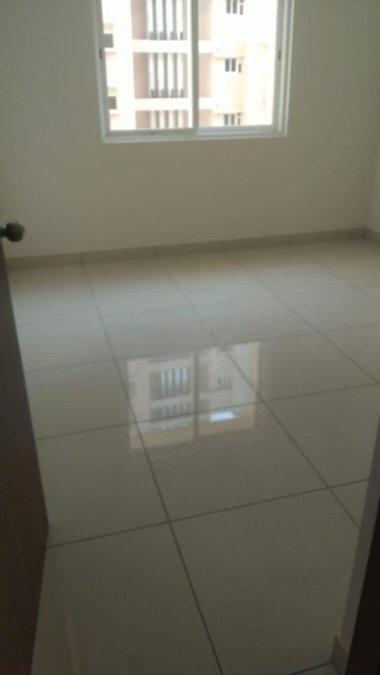 Room, bhartiya-city-nikoo-homes-ii 2 Bedroom 826 Sq.Ft. Apartment In Thanisandra Main Road Bangalore 10254069