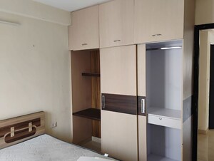 Room in 3 BHK Apartment at Signature Global Park, Sohna Sector 36 – for Rent