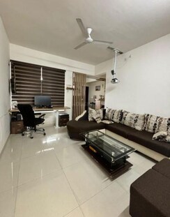 1 BHK + Pooja Room,Study Room Apartment For Rent in Lifestyle Royal Oak
