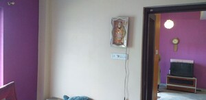 Furnished Amenities in 3 BHK Builder Floor at Tollygunge – for Sale