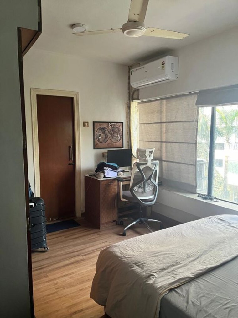 Living Room, oxforoad-tower-chs 3 Bedroom 1550 Sq.Ft. Apartment In Andheri West Mumbai 10254042