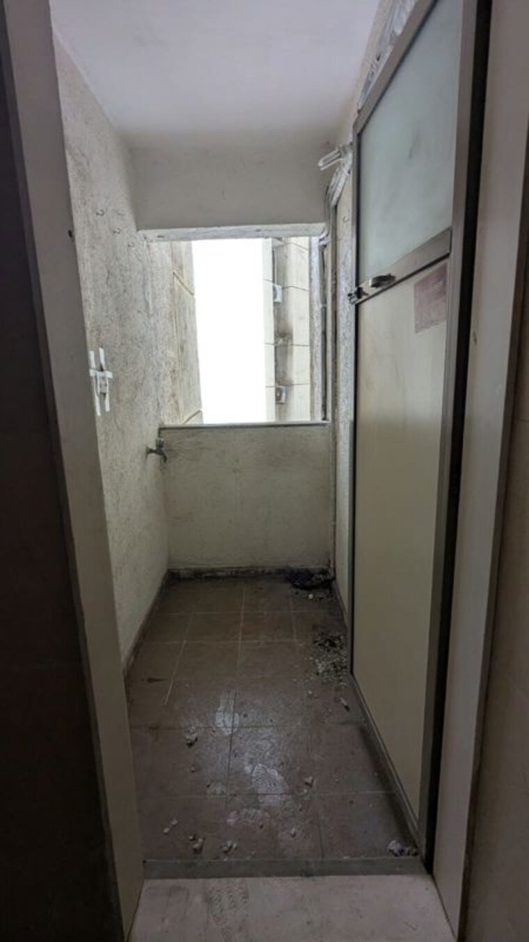 undefined, lodha-splendora 2 Bedroom 761 Sq.Ft. Apartment In Ghodbunder Road Thane 10254176