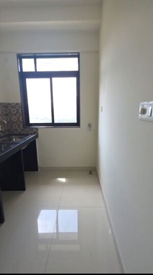 Room in 2 BHK Apartment at Abhinav Naigaon CHS, Dadar East – for Rent
