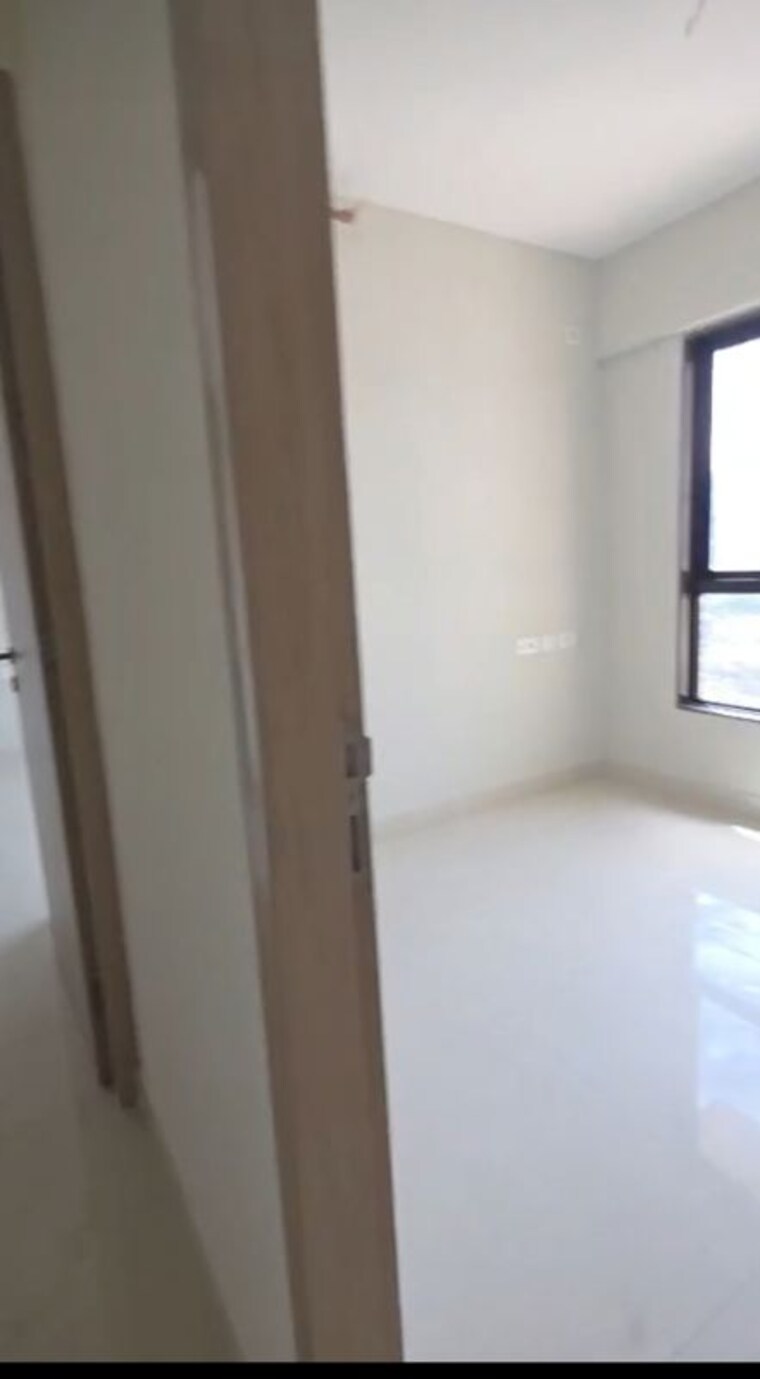 Room, abhinav-naigaon-chs 2 Bedroom 600 Sq.Ft. Apartment In Dadar East Mumbai 10254178
