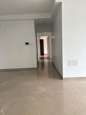 Room in 4 BHK Apartment at Godrej The Trees, Vikhroli East – for Sale