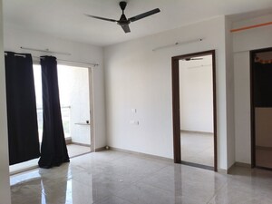 Room in 2.5 BHK Apartment at Vilas Javdekar Yashone Eternitee, Hinjewadi – for Rent