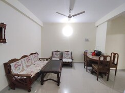 2 BHK Apartment For Rent in Pyramid Heights
