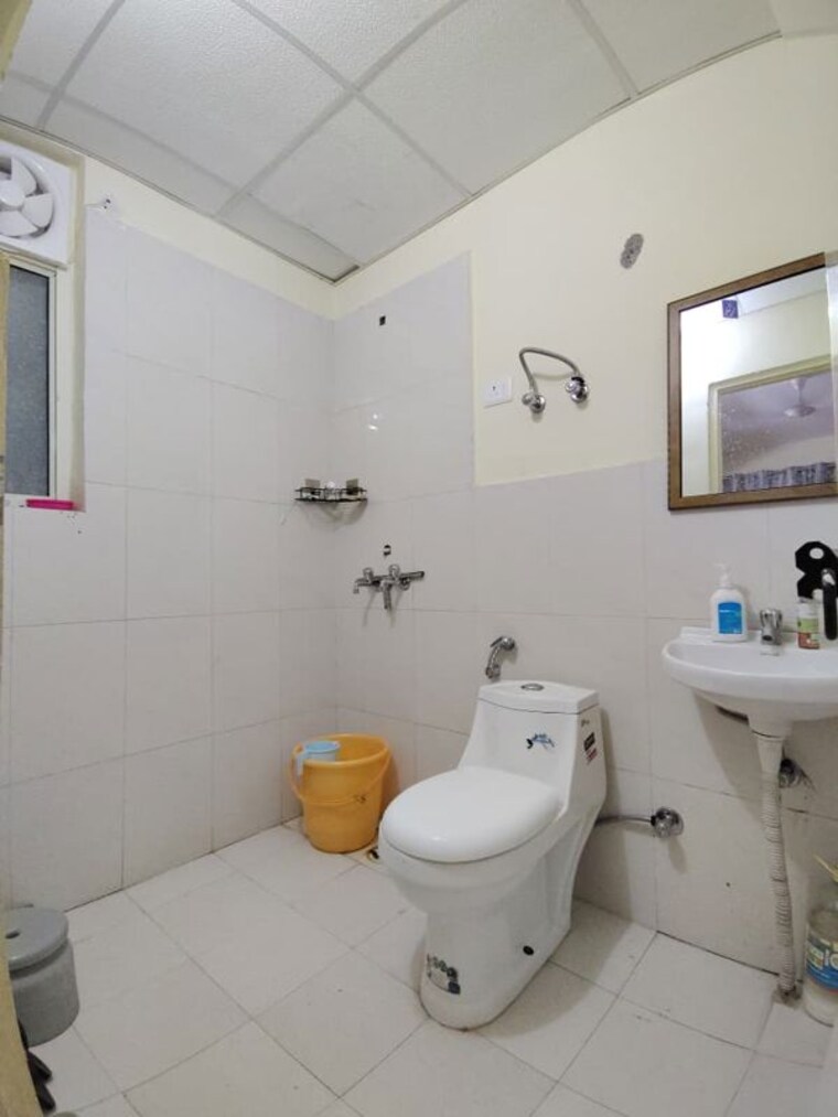 Bathroom, pyramid-heights 2 Bedroom 600 Sq.Ft. Apartment In Sector 85 Gurgaon 10254310