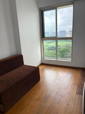 Room in 4 BHK Apartment at Godrej The Trees, Vikhroli East – for Sale