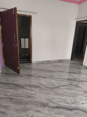 2 BHK Builder Floor – Entrance View at Manjari - for Rent