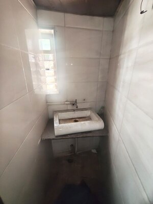 Bathroom in  Shop at Waghbil – for Rent