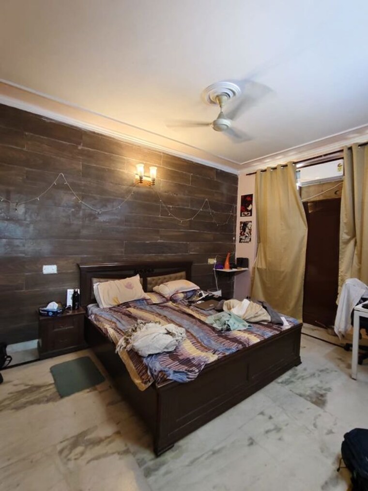 Bedroom, sector 40 4 Bedroom 400 Sq.Yd. Builder Floor In Sector 40 Gurgaon 10254440