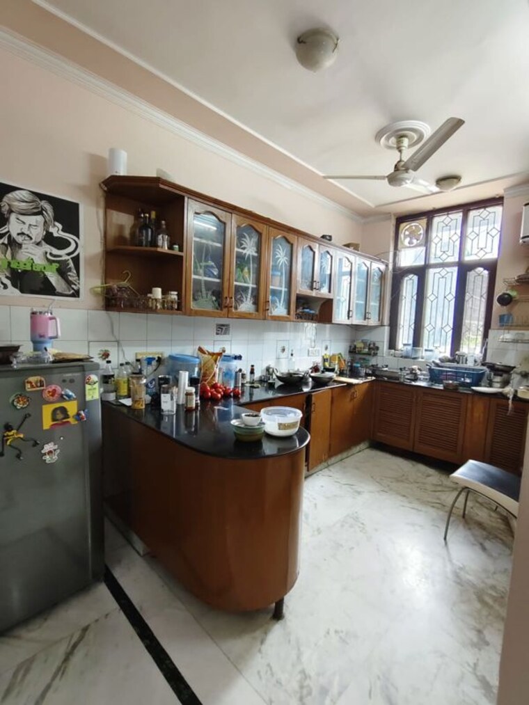 Kitchen, sector 40 4 Bedroom 400 Sq.Yd. Builder Floor In Sector 40 Gurgaon 10254440