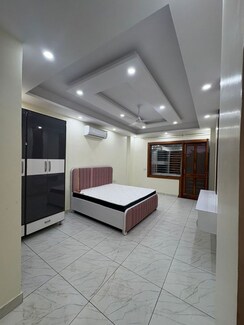 2 BHK Builder Floor For Rent in Islampur