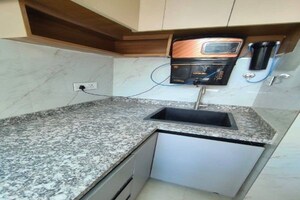 Furnished Amenities in 1 RK Builder Floor at Malibu Town – for Rent