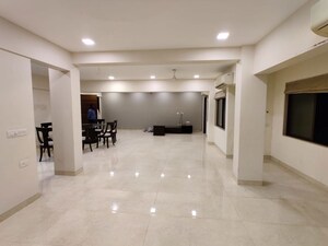 3 BHK Apartment For Rent in Golden Rock, Bandra West