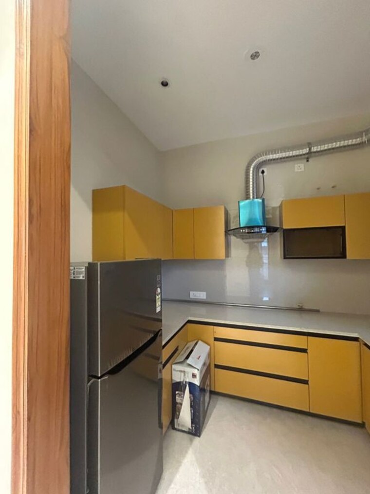 Kitchen, jaypee-town-homes 6+ Bedroom 1000 Sq.Mt. Villa In Jaypee Greens Greater Noida 10254542