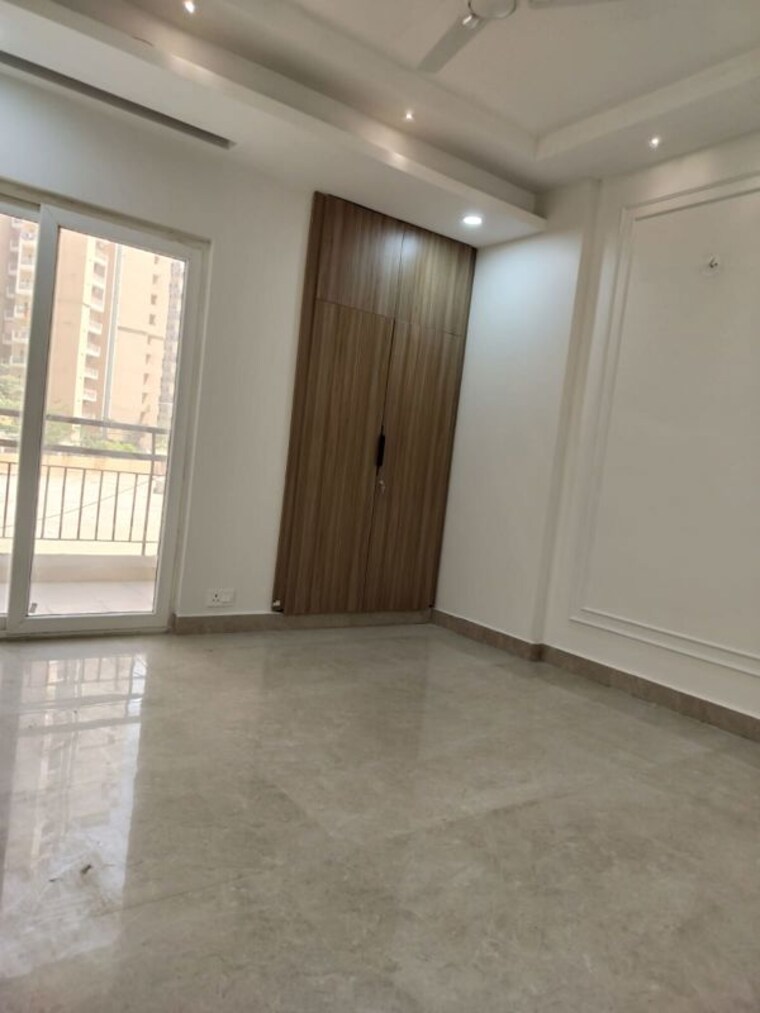 Room, hawelia-valenova-park 3 Bedroom 1870 Sq.Ft. Apartment In Tech Zone 4 Greater Noida Greater Noida 10254564