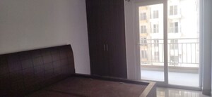 Room in 3 BHK Apartment at Hawelia Valenova Park, Tech Zone 4 Greater Noida – for Sale