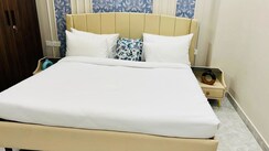 2 BHK Builder Floor For Rent in DLF City Gurgaon