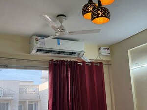 Furnished Amenities in 2 BHK Apartment at Signature Global Park, Sohna Sector 36 – for Rent